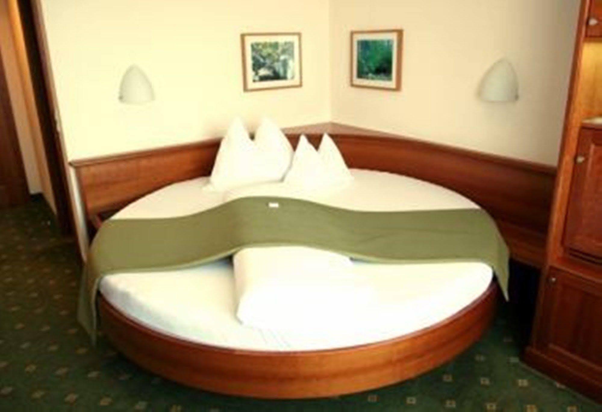 Hotel & Restaurant Stern غموند المظهر الخارجي الصورة